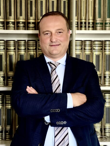 Giuseppe Simone Profili, esperto di Marketing e strategie di rilancio e sviluppo d'impresa